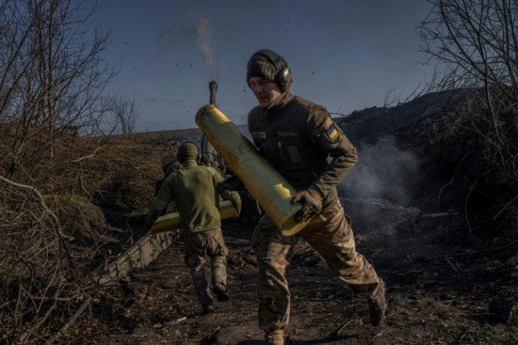 Der ukrainische Präsident Wolodymyr Selenskyj sagte, seine Armee führe erbitterte Kämpfe mit russischen Streitkräften in der östlichen Region Donezk