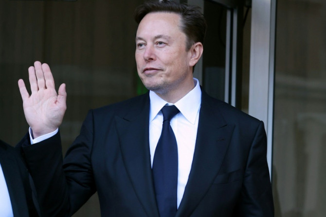 Elon Musk, Chief Executive von Tesla, hat Preissenkungen vorgenommen, die Nachfrage nach Fahrzeugen gesteigert, aber die Gewinne geschmälert