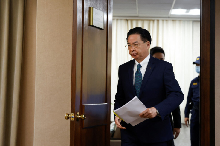 Taiwans Außenminister Joseph Wu kommt zu einer Pressekonferenz in Taipeh