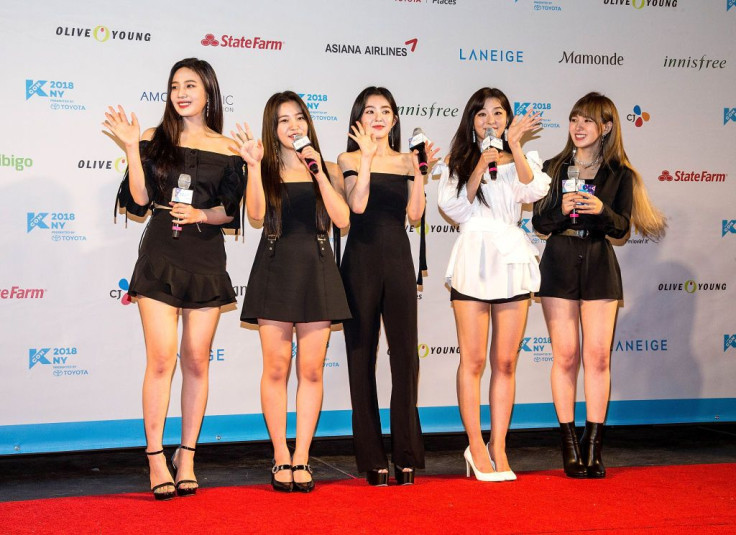 Wendy, Seulgi, Irene, Yeri, Joy – Red Velvet