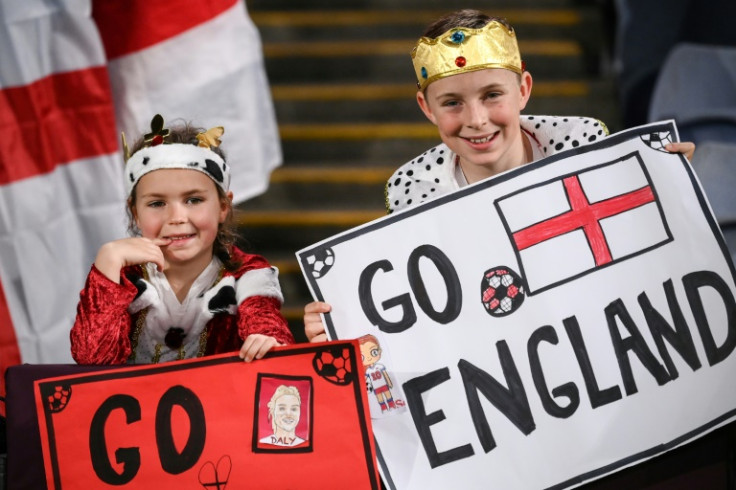 England-Fans jubeln vor dem Finale in Sydney