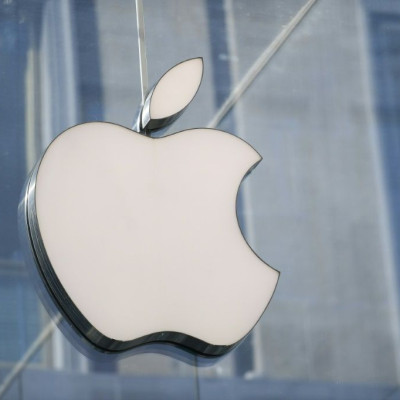 Das Logo des Apple-Unternehmens, das seine Prämien für Führungskräfte an soziale und ökologische Werte knüpfen will